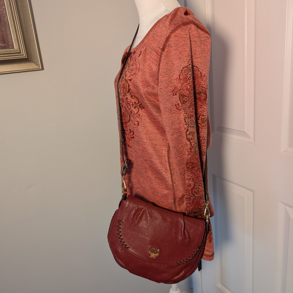 Vintage MCM Burgundy Red Leather Crossbody Flap Bag Gold - Picture 2 of 15